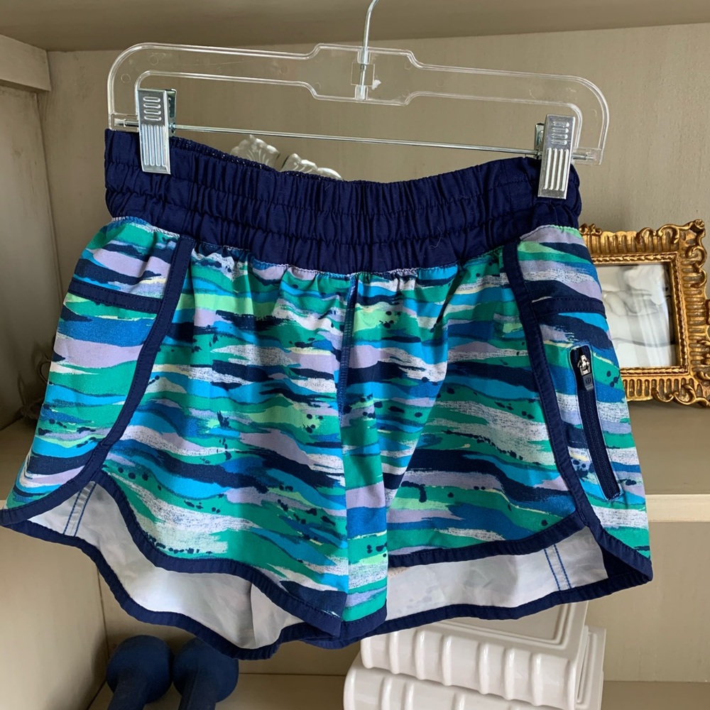 Lulu lemon athletic shorts